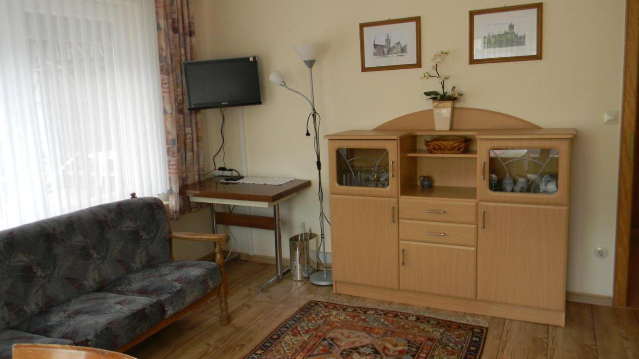 Bed and Breakfast Gastehaus Am Calmont Эдигер-Эллер Экстерьер фото
