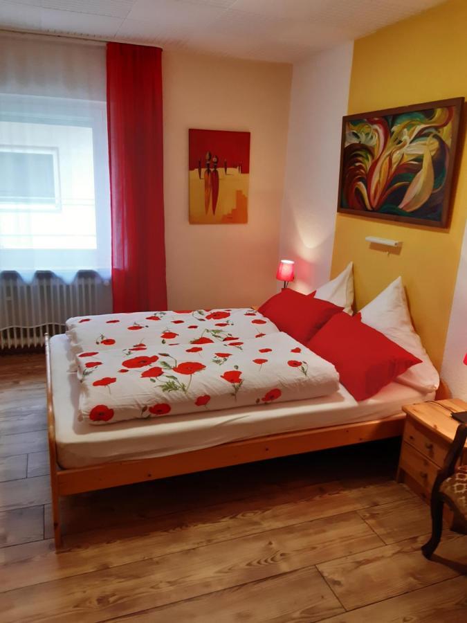 Bed and Breakfast Gastehaus Am Calmont Эдигер-Эллер Экстерьер фото