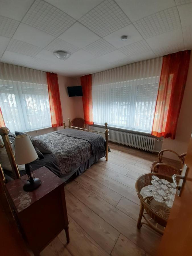 Bed and Breakfast Gastehaus Am Calmont Эдигер-Эллер Экстерьер фото